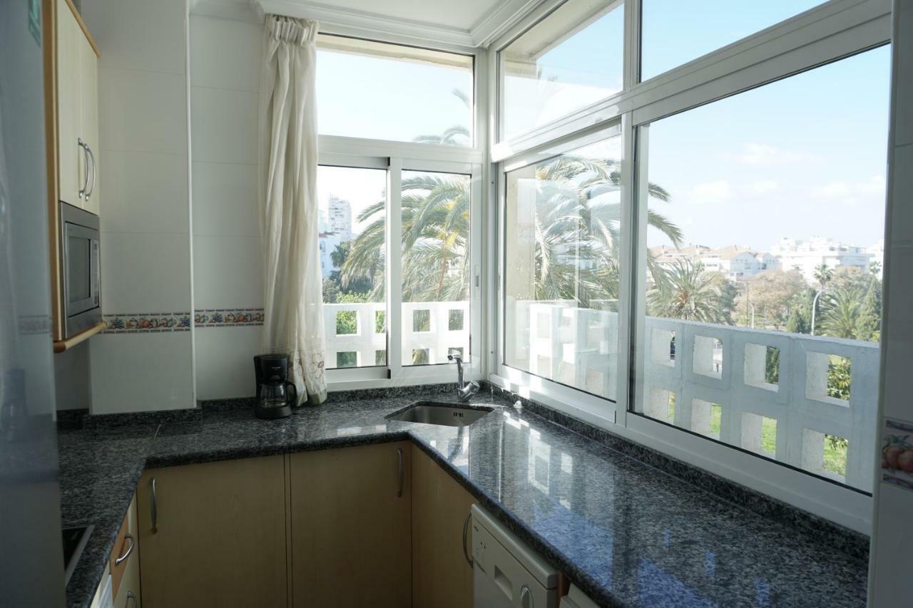 Apartamentos Costa Lago Playamar Torremolinos Exterior photo